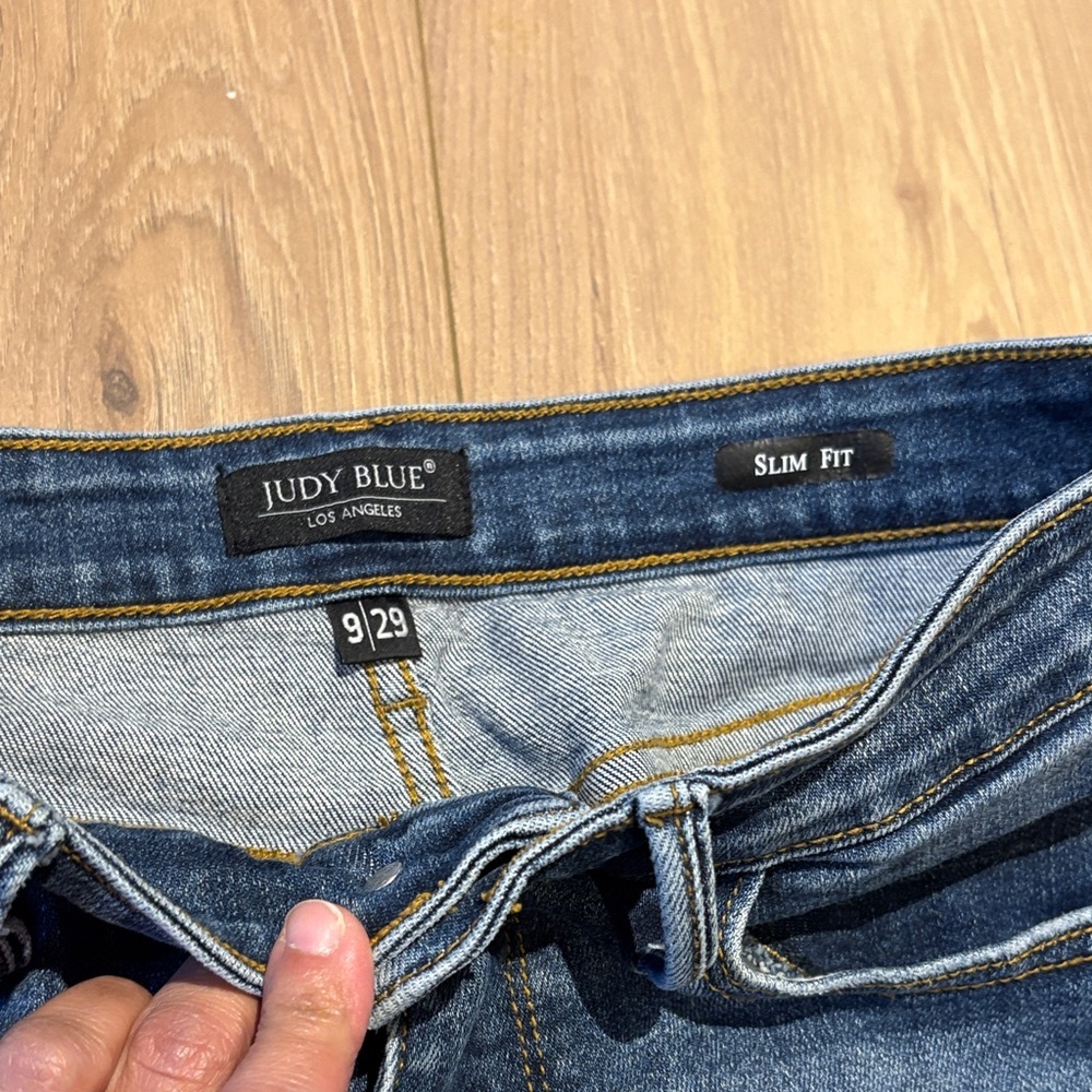 Judy Blue Dark Wash Slim Fit Jeans size 9/29 - Picture 2 of 6